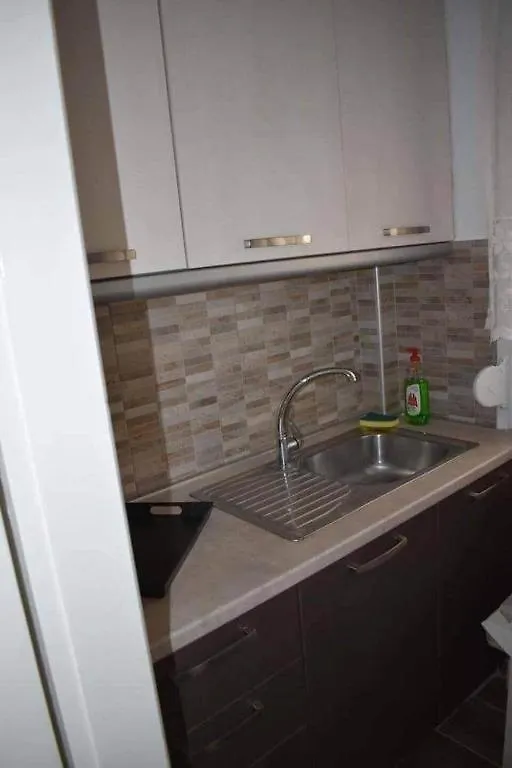 Apartment Aigli Luxury Studios Nea Roda