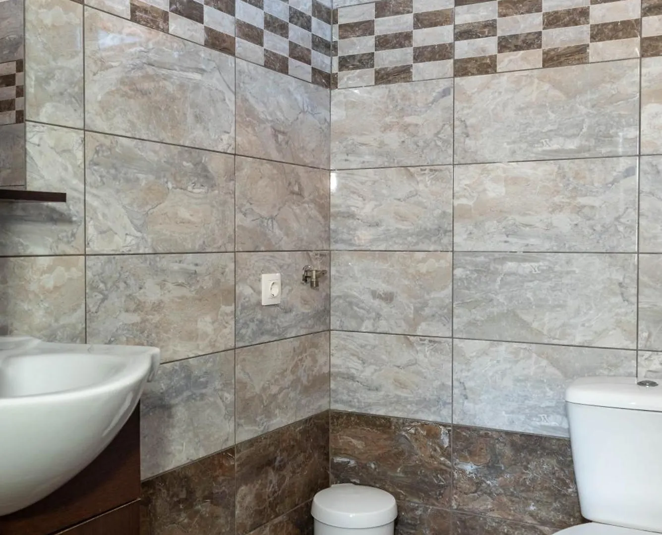 Apartment Aigli Luxury Studios Nea Roda Greece